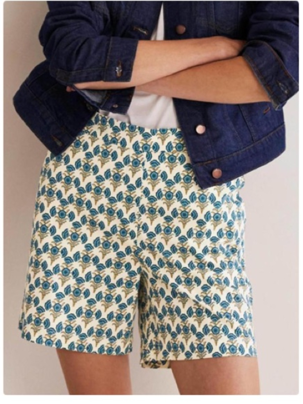 Boden Floral Print Pull On Shorts